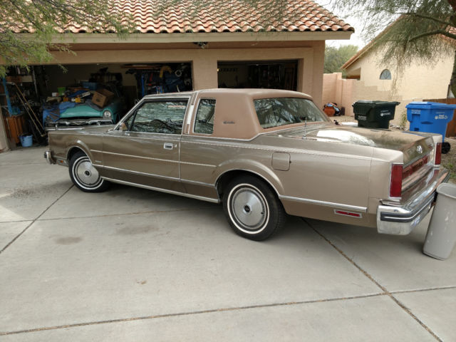 1981 Lincoln Town Car Signature - photo 5