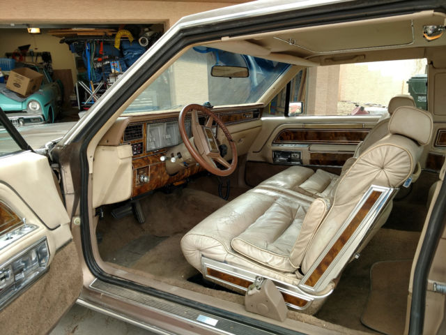 1981 Lincoln Town Car Signature - photo 7