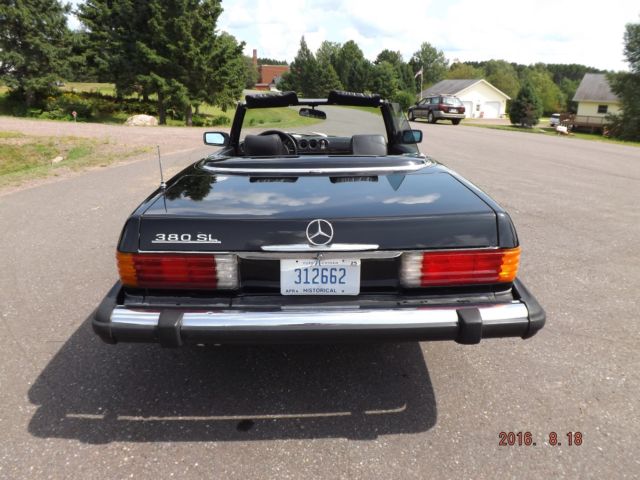 1981 Mercedes-Benz 300-Series - photo 7