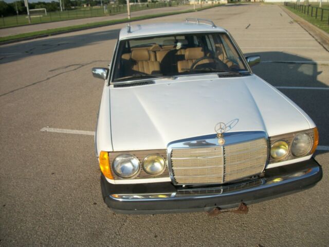 1981 Mercedes-Benz 300-Series TDT Wagon Turbo - photo 3