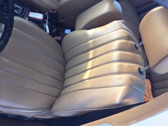 1981 Mercedes-Benz 300-Series leather - photo 10