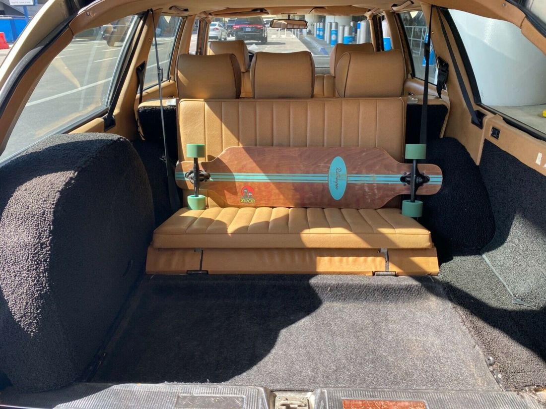 1981 Mercedes-Benz 300-Series - photo 6