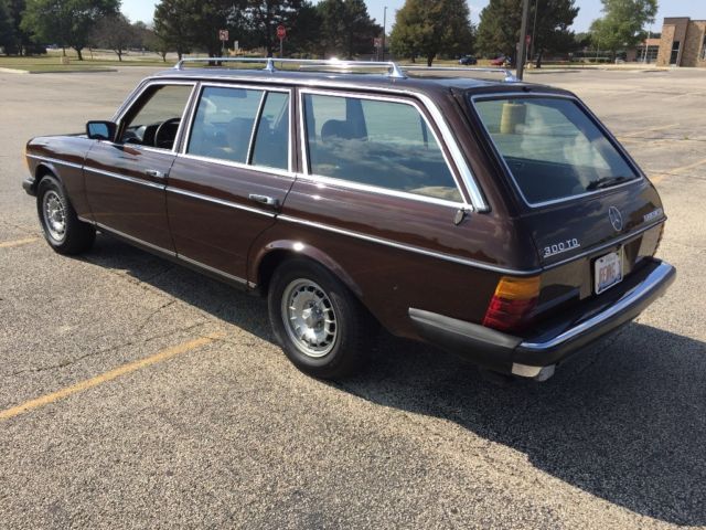1981 Mercedes-Benz 300-Series TD - photo 4