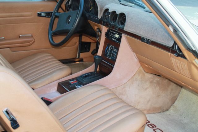 1981 Mercedes-Benz SL-Class 380SL - photo 13