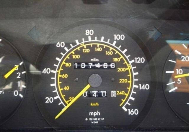 1981 Mercedes-Benz 200-Series 240 D 4dr Diesel Sedan - photo 7
