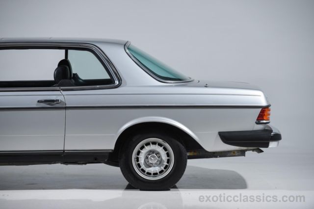 1981 Mercedes-Benz 200-Series 280 CE - photo 8