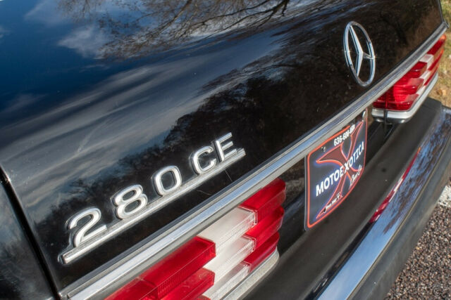 1981 Mercedes-Benz 200-Series 2 Dr - photo 9