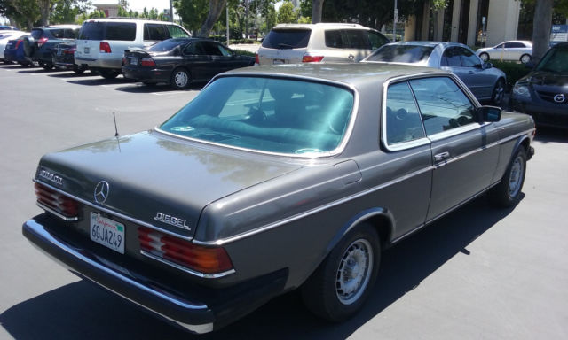 1981 Mercedes-Benz 300-Series - photo 8
