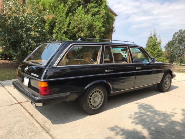 1981 Mercedes-Benz 300-Series 300 Turbo Diesel - photo 5