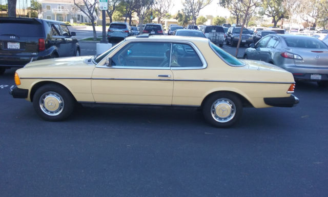 1981 Mercedes-Benz 300-Series - photo 7