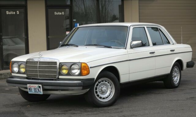 1981 Mercedes-Benz 300-Series 300S - photo 2