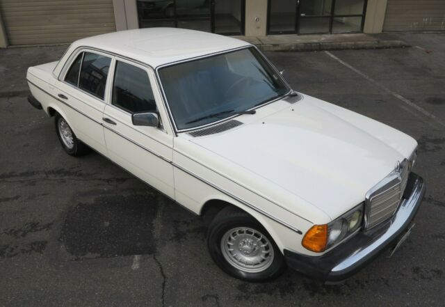 1981 Mercedes-Benz 300-Series 300S - photo 4