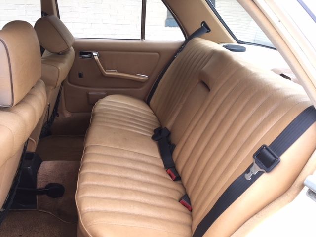 1981 Mercedes-Benz 300-Series DIESEL 300D - photo 12