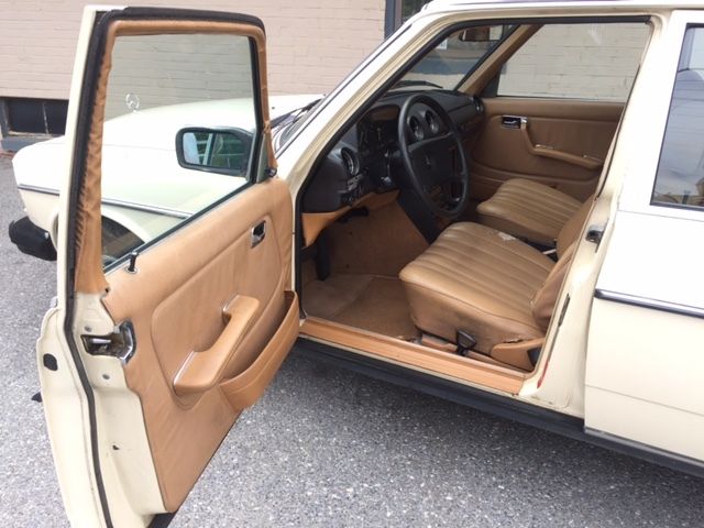 1981 Mercedes-Benz 300-Series DIESEL 300D - photo 8