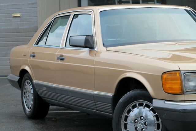 1981 Mercedes-Benz 300-Series 300SD - photo 5