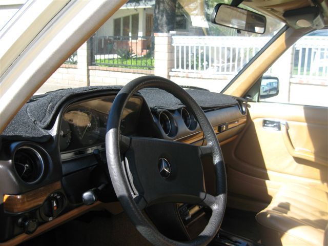 1981 Mercedes-Benz 300-Series 300TD - photo 8