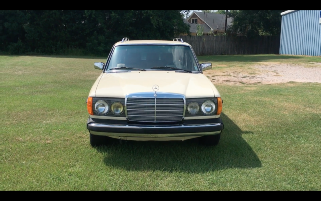 1981 Mercedes-Benz 300-Series - photo 3