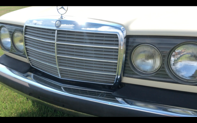 1981 Mercedes-Benz 300-Series - photo 6