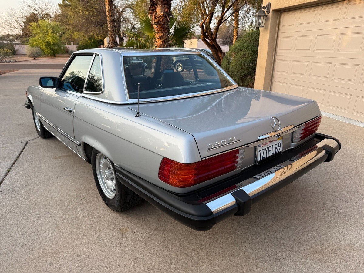 1981 Mercedes-Benz SL380 Roadster - photo 8