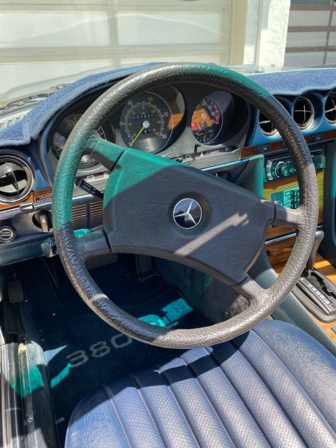 1981 Mercedes-Benz SL-Class 380 - photo 12