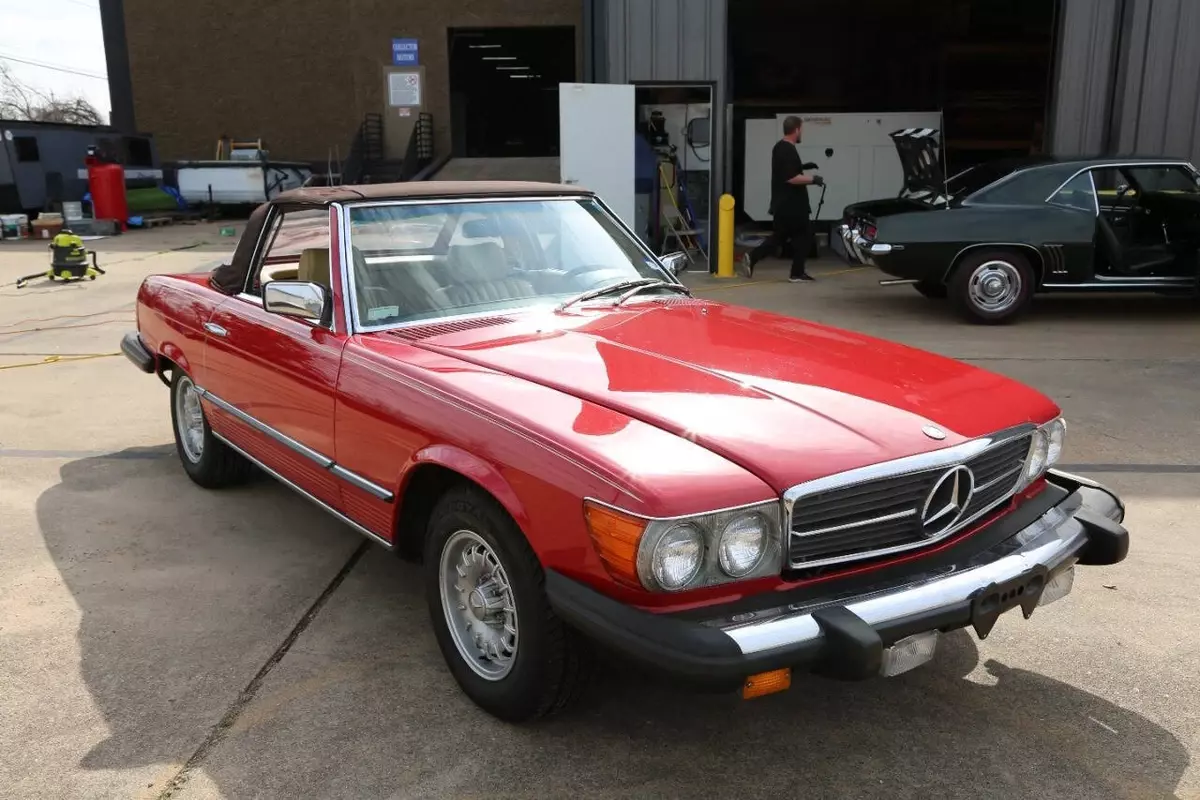 1981 Mercedes-Benz 380SL 380 SL 2dr Convertible 1981 Mercedes-Benz SL-Class 380 SL 2dr Convertible