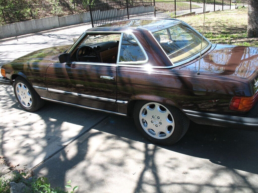 1981 Mercedes-Benz 300-Series 380 SL 2dr Convertible - photo 3