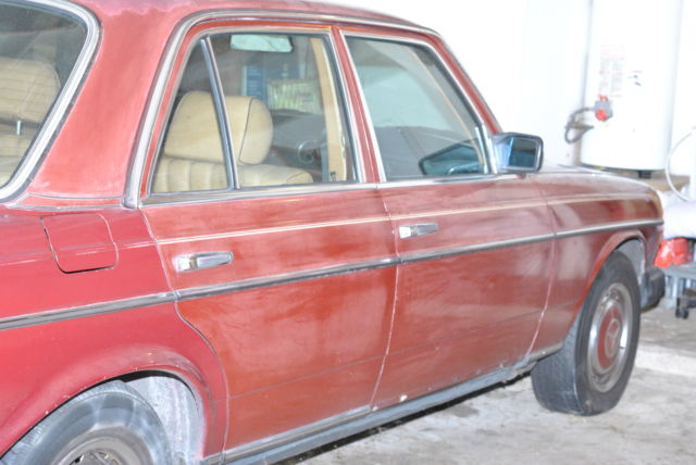 1981 Mercedes-Benz Other 240D Diesel 1981 Mercedes-Benz 200-Series W123