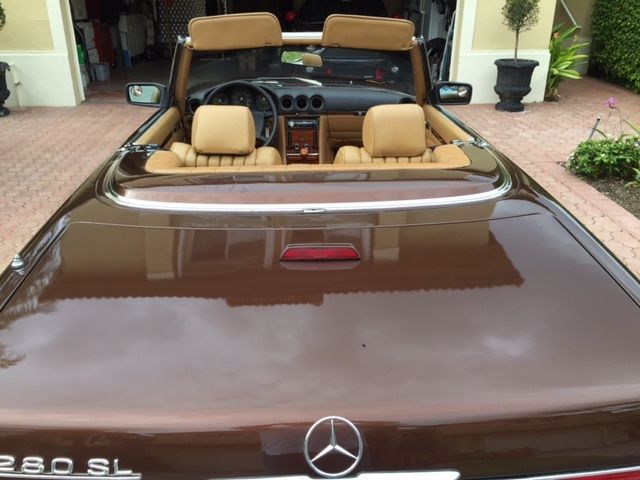 1980 Mercedes-Benz SL-Class 280 SL Convertible Roadster - photo 9