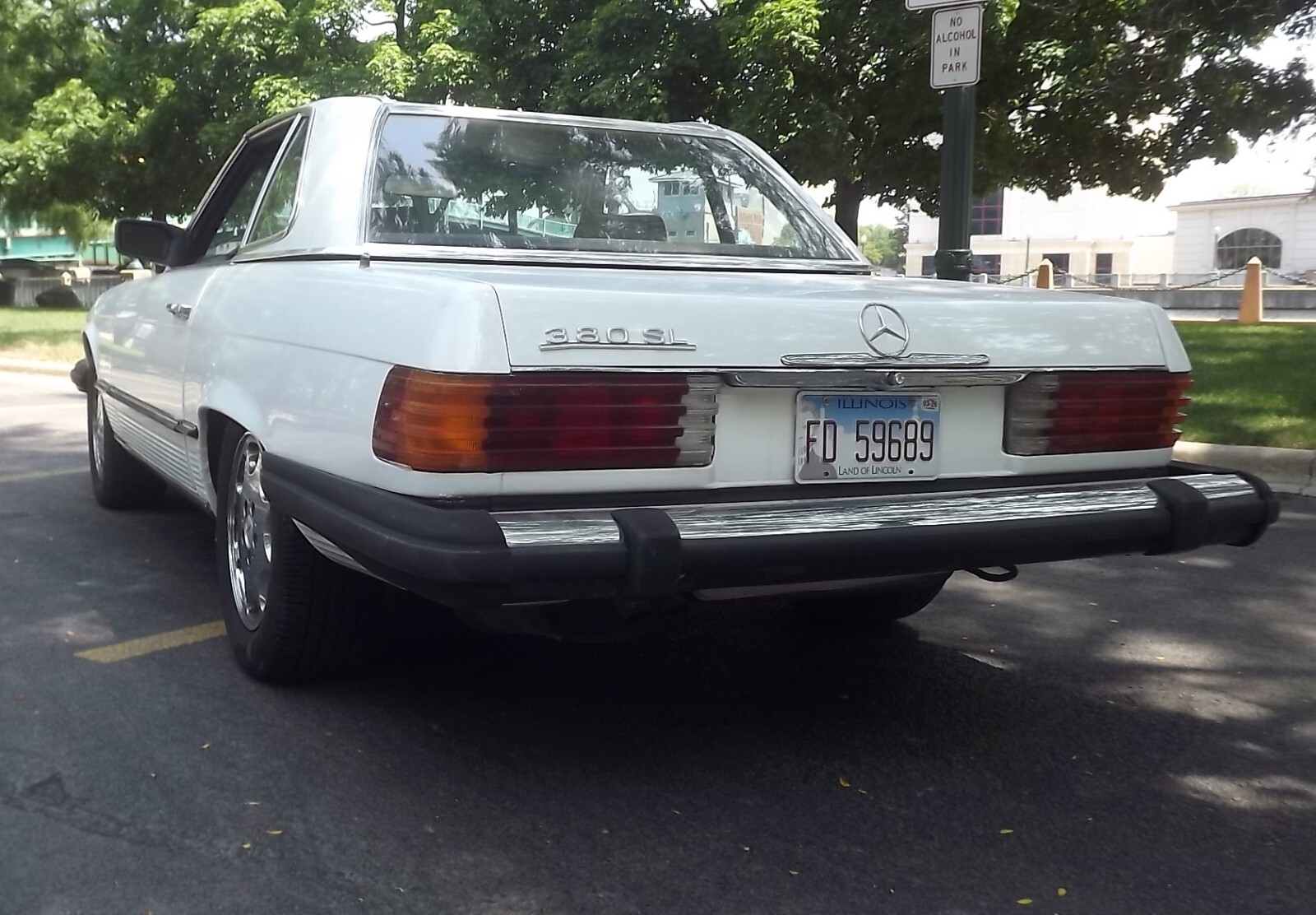 1981 Mercedes-Benz SL-Class Roadster - photo 11