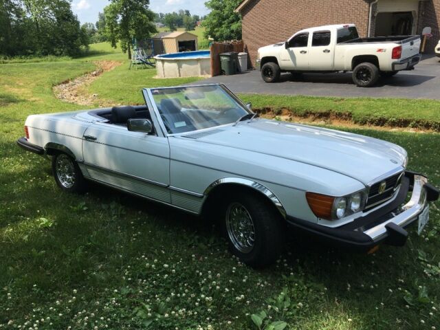 1981 Mercedes-Benz SL-Class - photo 2