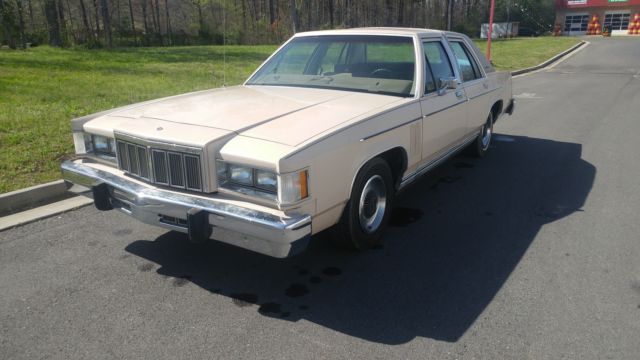 1981 Mercury Grand Marquis Base Sedan 4-Door 5.0L 1981 Mercury Grand Marquis Base Sedan 4-Door