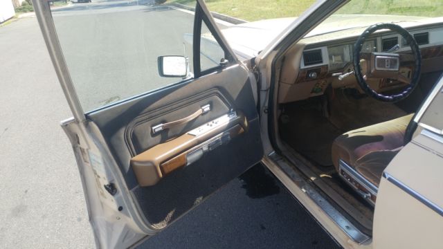 1981 Mercury Grand Marquis Base Sedan 4-Door - photo 11