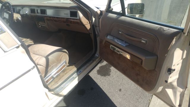 1981 Mercury Grand Marquis Base Sedan 4-Door - photo 8