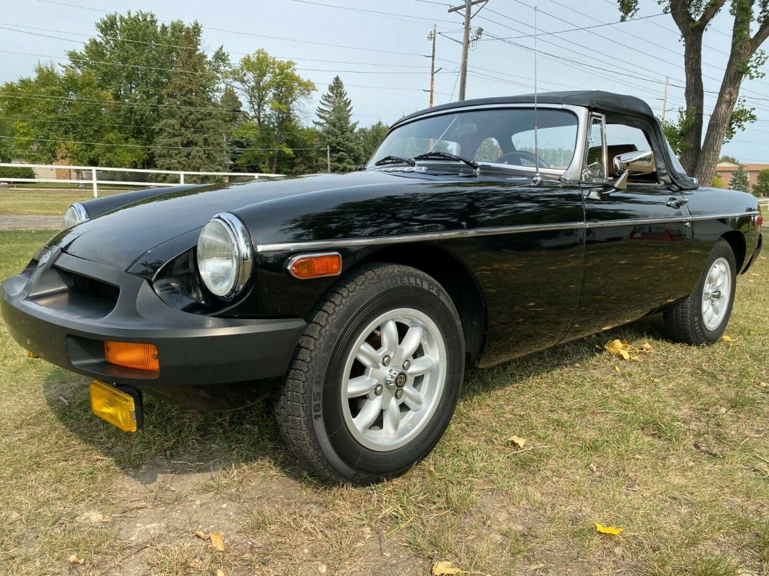 1981 MG MGB only 19,000 Kilo BLACK LIKE NEW RARE Last ones 1980 MG MGB Mark IV
