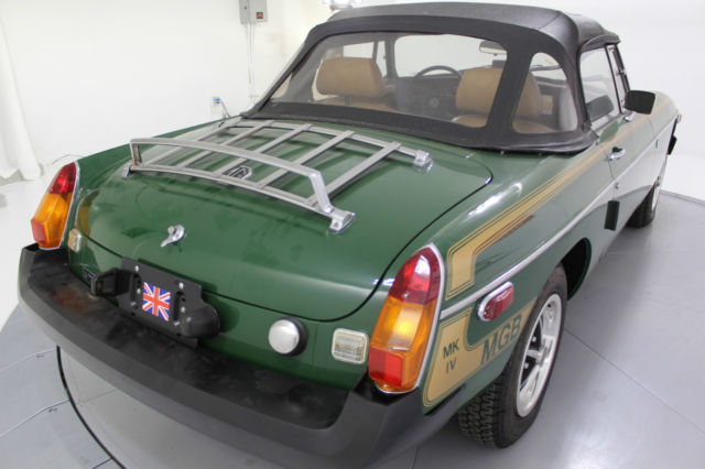 1981 MG MGB Base Convertible 2-Door - photo 2