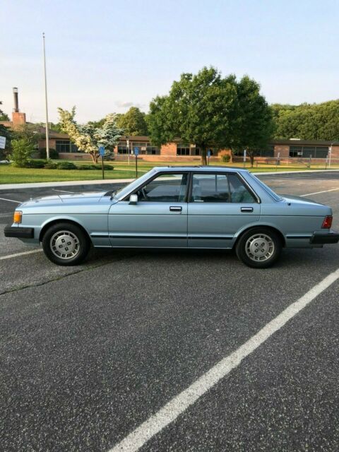 1981 Nissan Maxima - photo 4