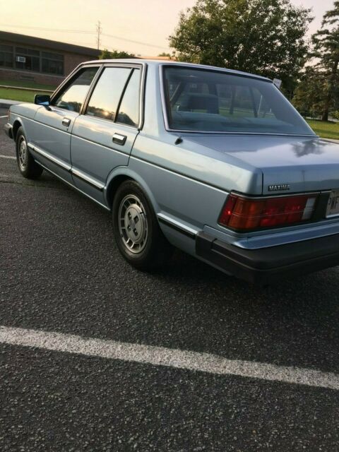 1981 Nissan Maxima - photo 5