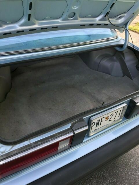 1981 Nissan Maxima - photo 8