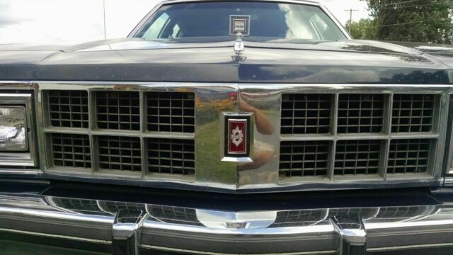 1981 Oldsmobile Ninety-Eight Regency - photo 9