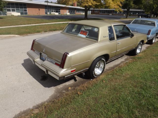 1981 Oldsmobile Cutlass Supreme - photo 3