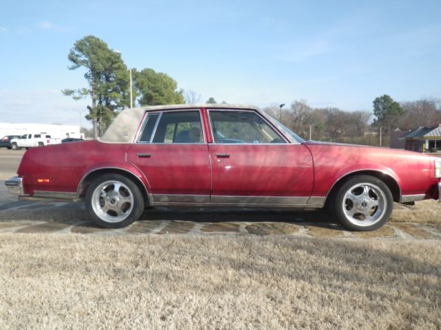 1981 Oldsmobile Cutlass Supreme - photo 2