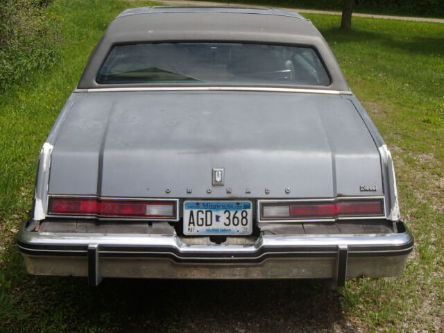 1981 Oldsmobile Toronado - photo 2