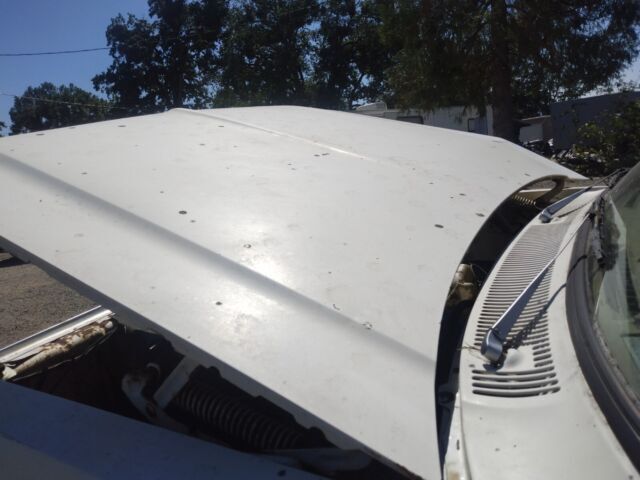 1981 Plymouth Duster - photo 2
