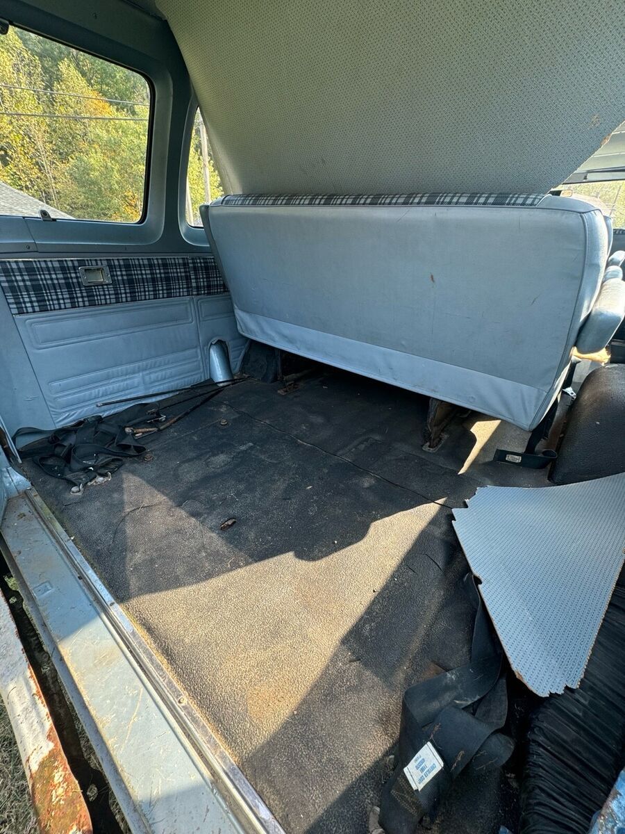 1981 Plymouth Voyager PB350 - photo 6