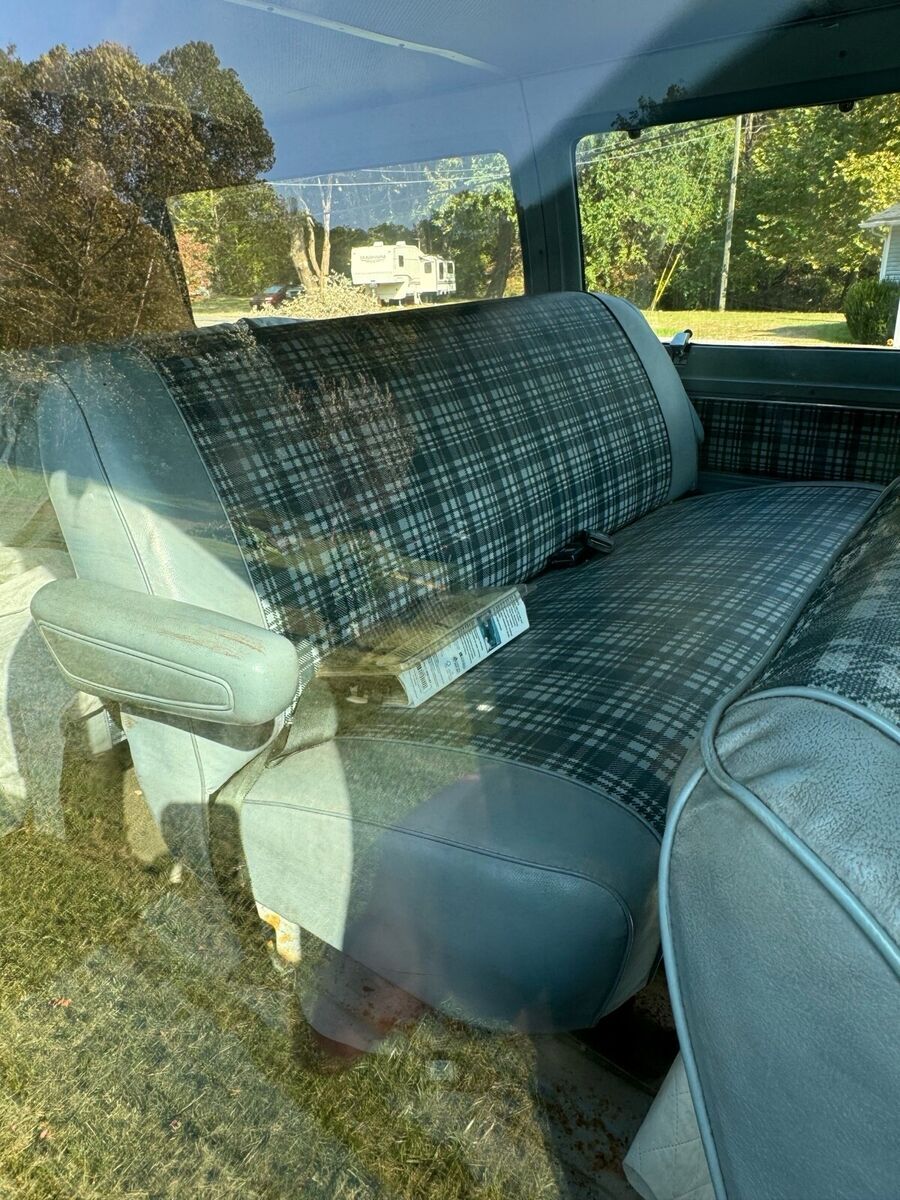 1981 Plymouth Voyager PB350 - photo 7