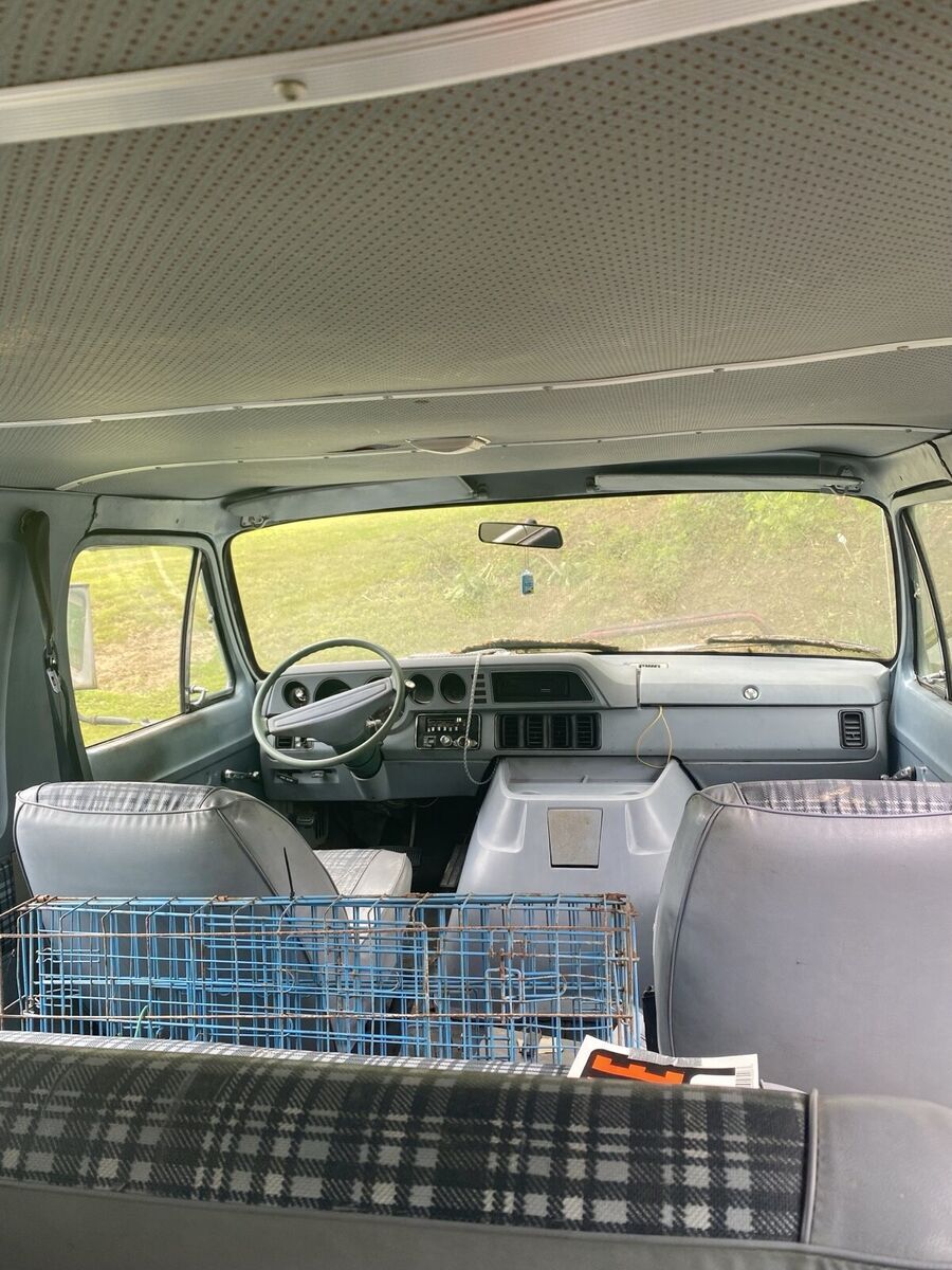 1981 Plymouth Voyager PB350 - photo 9