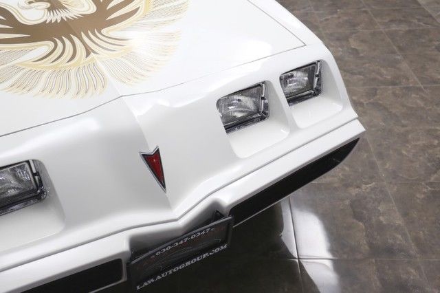 1981 Pontiac Trans Am 2DR COUPE - photo 3