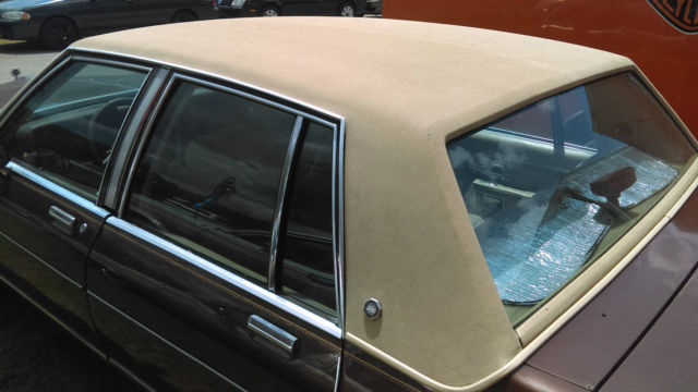 1981 Pontiac Bonneville - photo 3