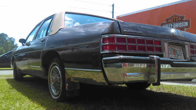 1981 Pontiac Bonneville - photo 5