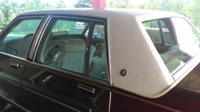 1981 Pontiac Bonneville diesel - photo 5